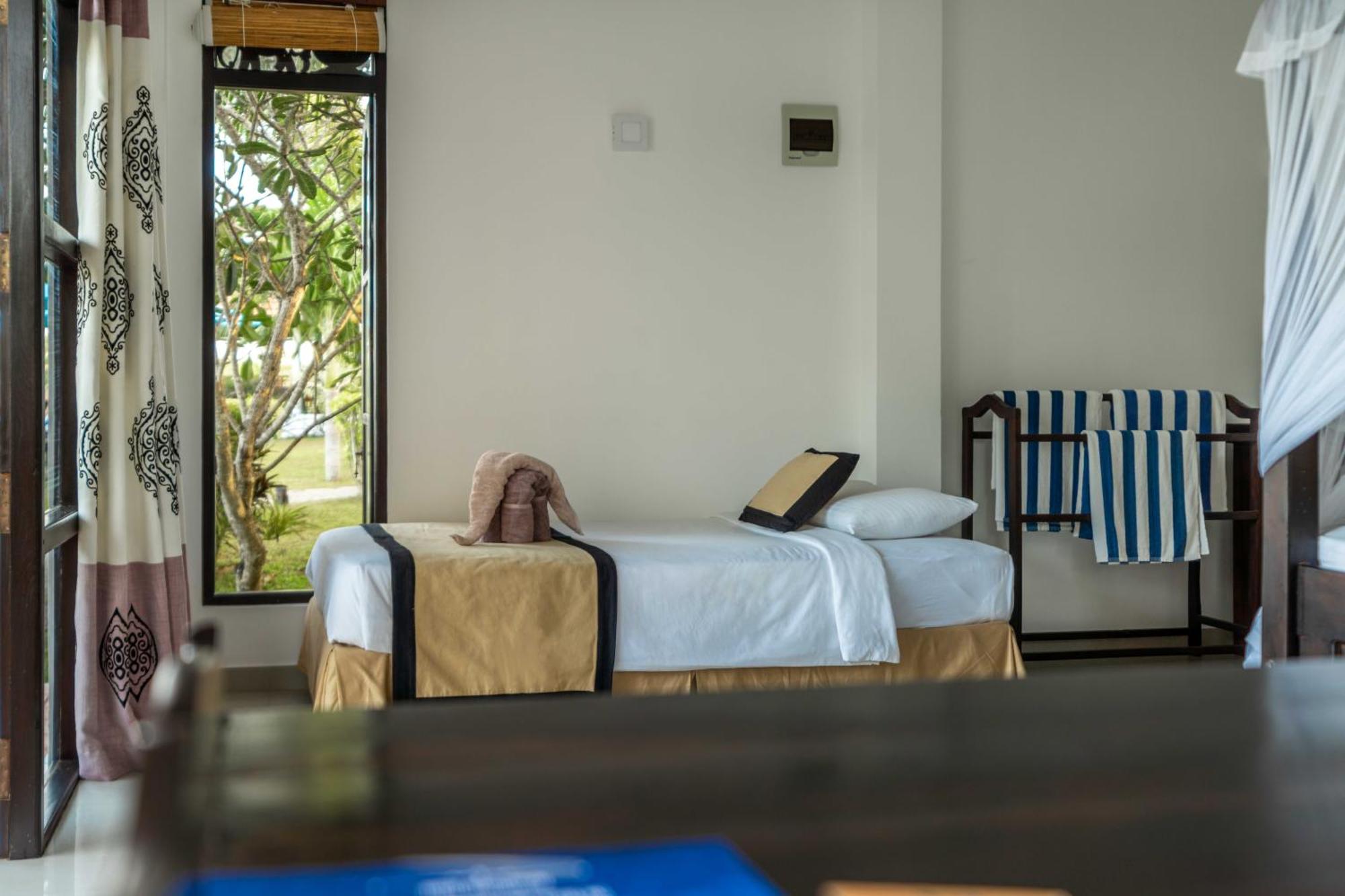Ananthaya Beach Tangalle Exterior foto